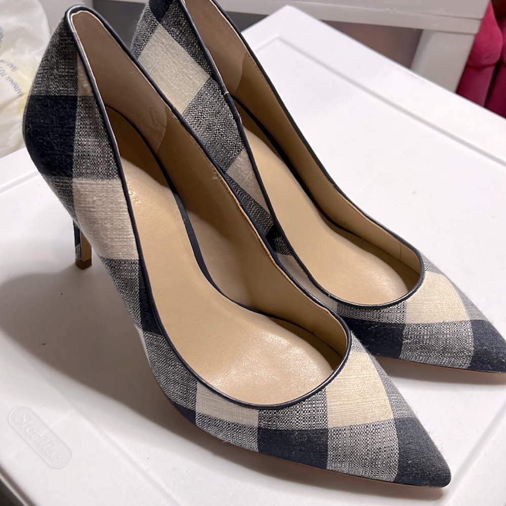 Ann Taylor Gingham Heels Size 8.5